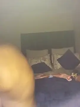 BOTTYANGELxx1 webcam