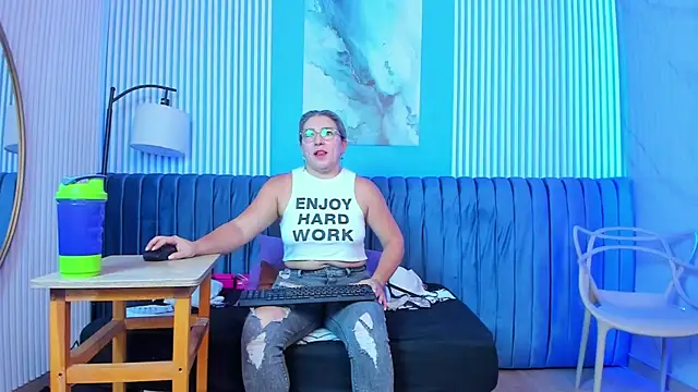 dahianeconnor webcam