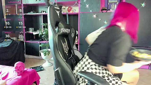 Neon_Baddie webcam