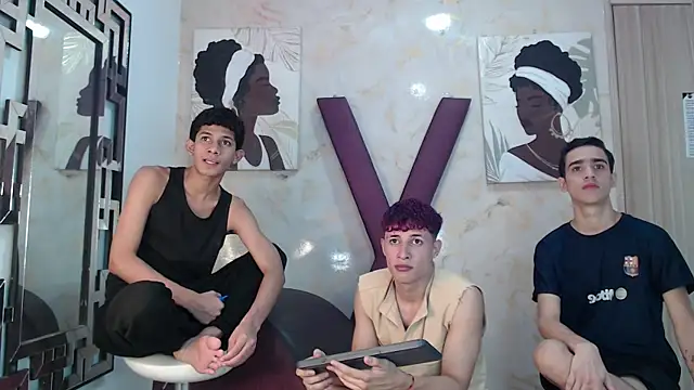 PRETTY_LOVERS1 webcam