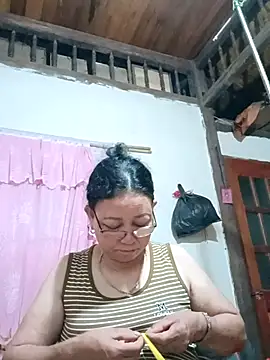 Lena_9x webcam