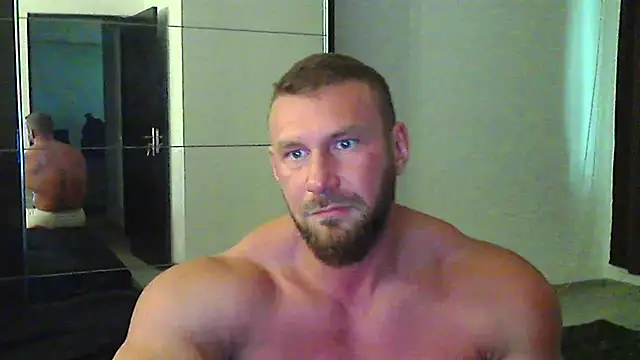 muscularkevin webcam