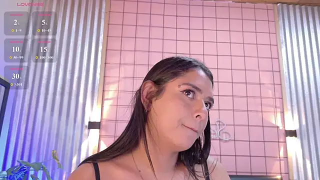 mensia_hernandz webcam
