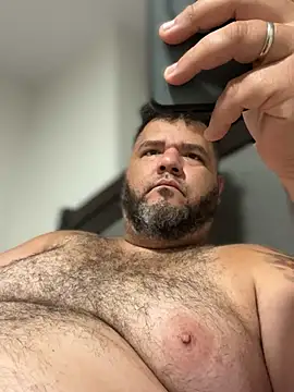 HotDominicanCum live cam on StripChat