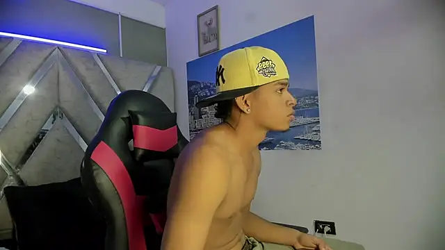 nova_mitchell7