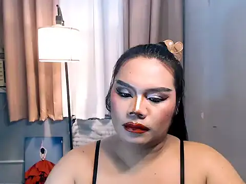 TSbrianaHugeCock webcam