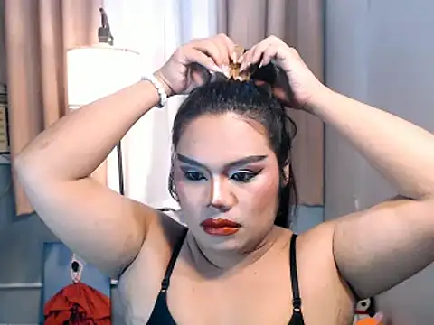 TSbrianaHugeCock webcam