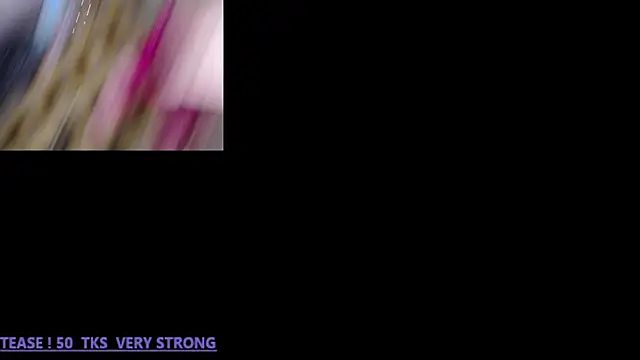 Scarlet_BBW webcam