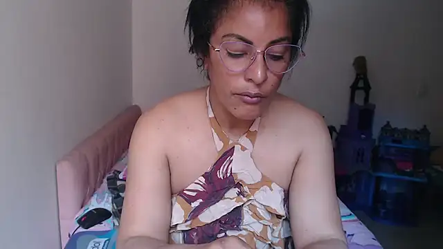 kateleyagrey webcam