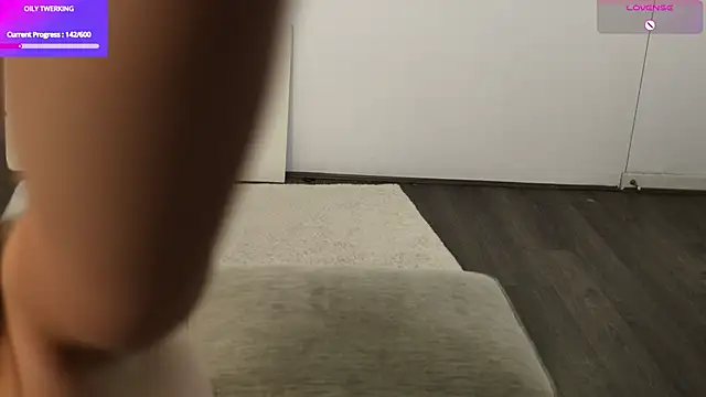 MiaMoon_ webcam