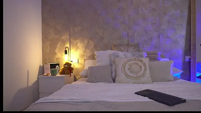 KalaBeckett_ webcam