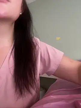 magical_mia 😃 live naked webcam