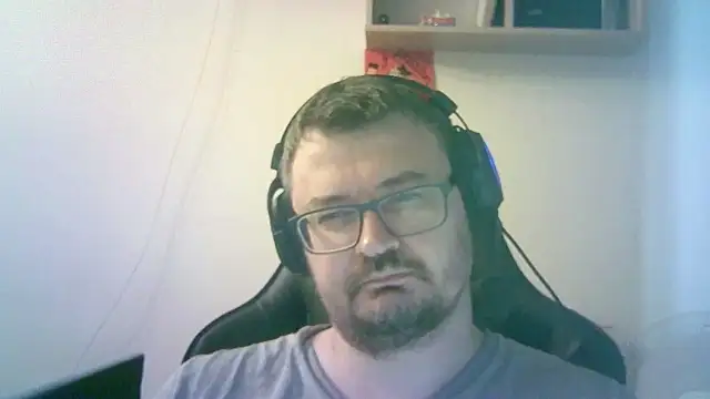 SirAbuser webcam