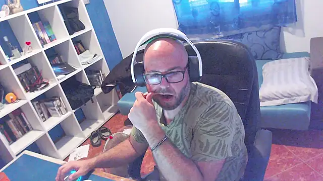 ravingr4d4 webcam