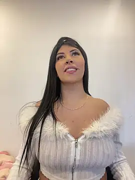 Alanna_atm_ webcam