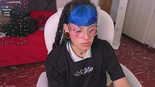 _sharlotte777 webcam