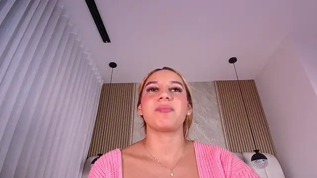 celeste_moonx webcam
