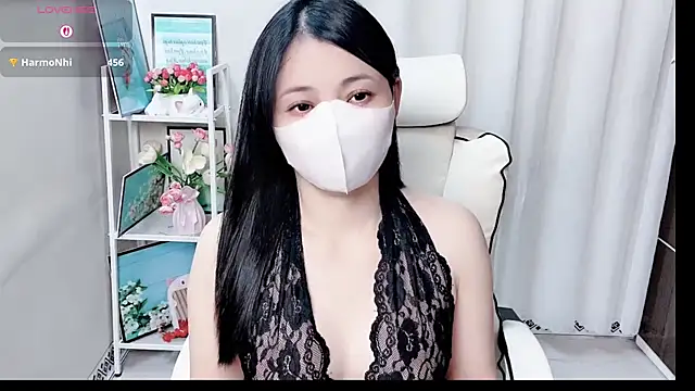 Clover_Nhi webcam