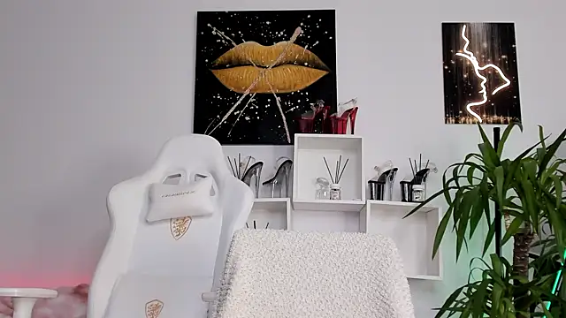 AnyssyaHot webcam