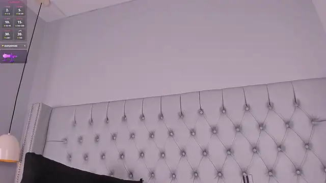 Lily_StClair webcam
