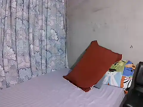 lusty_babe25 webcam