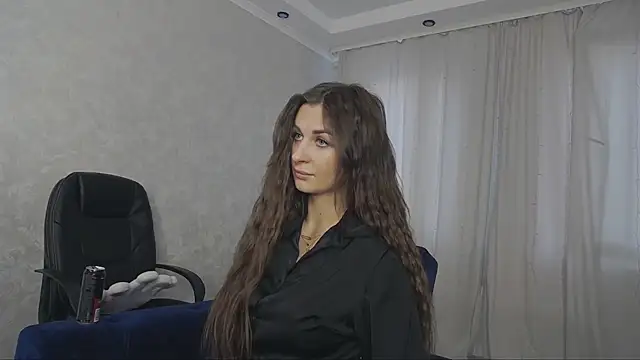 Adelina_Langoria webcam