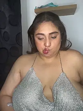 Selenee23 webcam