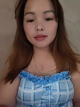 Mina_xYx webcam