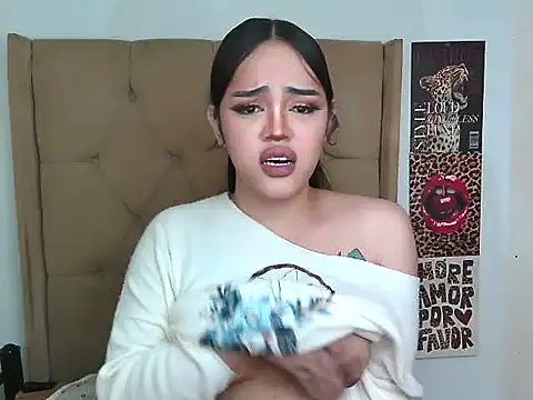 yhanachoii webcam