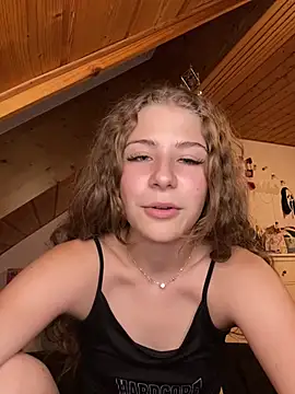 MilaRoseee webcam