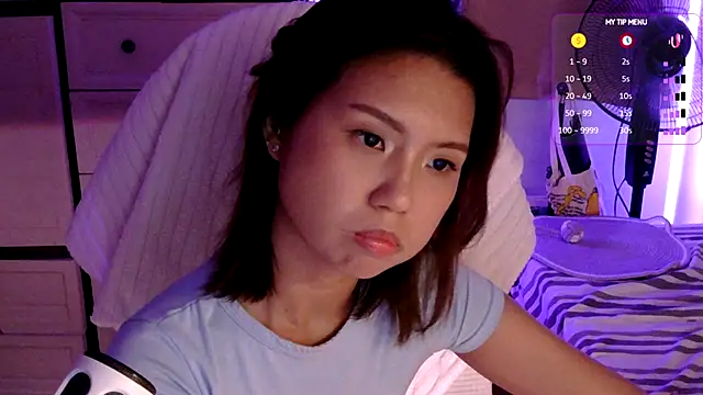 urgrl_portia webcam
