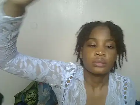 Prettypixxiee webcam