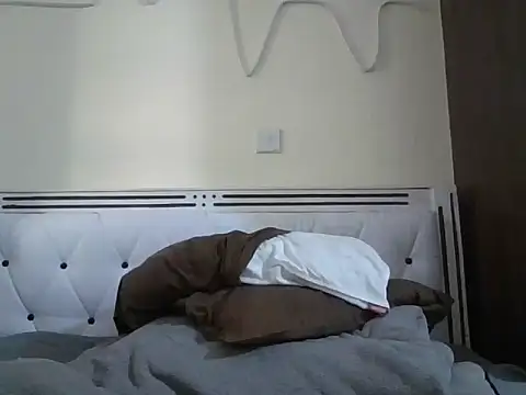 prettychocolatepetite webcam