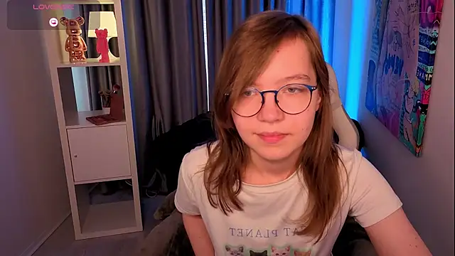 LiaBroock webcam