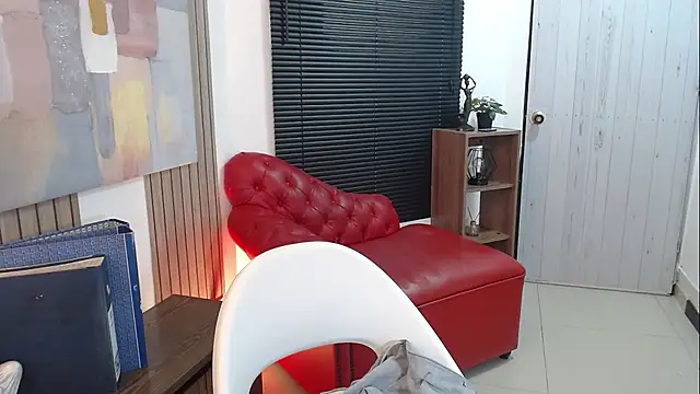 zoe_lynch77 webcam