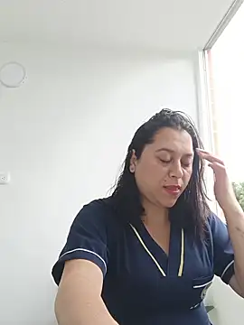 Queen-yessi12 webcam