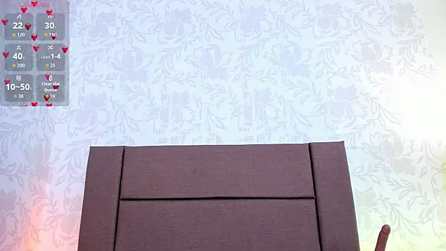 Isisgolden_ webcam
