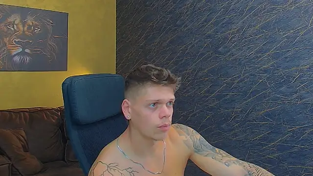 NicoTroy webcam