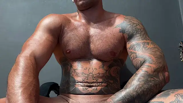 Mr_YourGod webcam