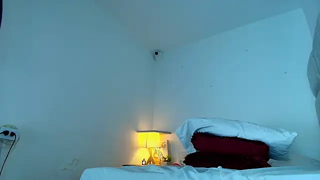 elizawiliamst webcam