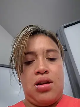 melany-1 (Ask my age) - I FUCK MY DILDO IN THE MEN'S BATHROOM 😈