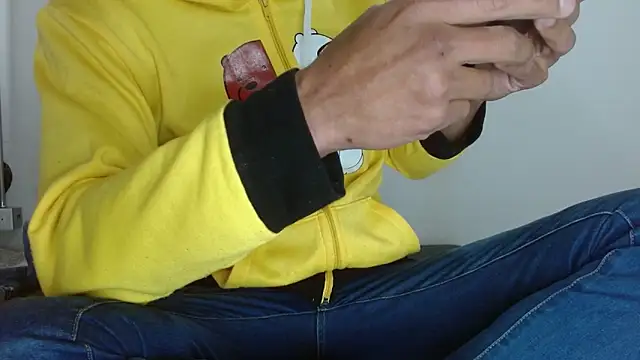 JohanyLatino webcam