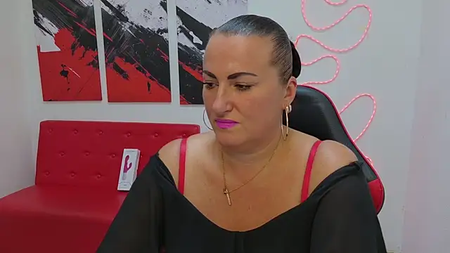 DianaMGG webcam