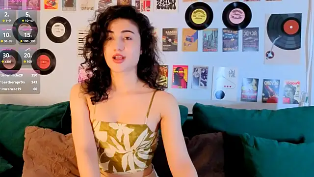 Maya_Rogerss webcam