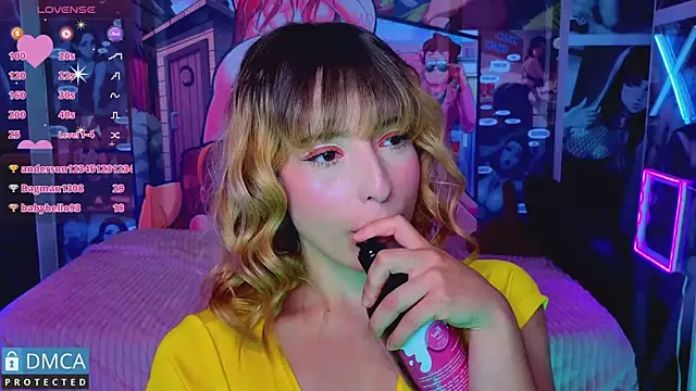 nena_cupcake_ webcam