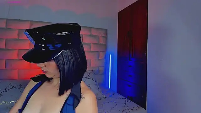 HollyGrey_ webcam