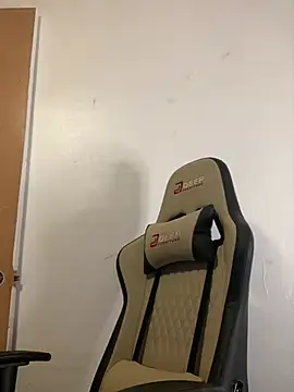 Smokebluntafterblunt webcam