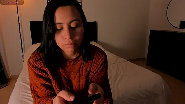 mai_evans webcam