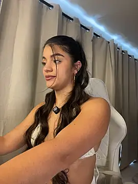 Amel_Rosse webcam