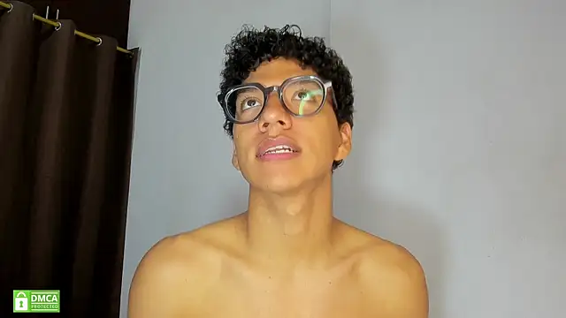 Maximiliano_Young webcam